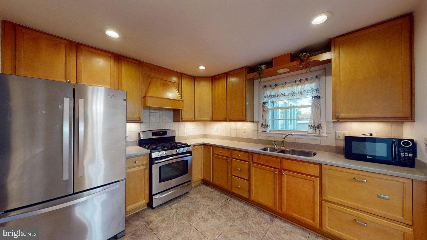 7110 Beltz Drive photo 20