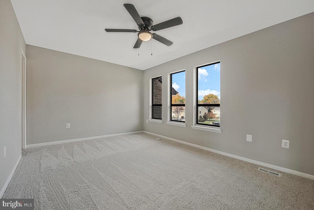 8739 Brae Brooke Drive photo 25
