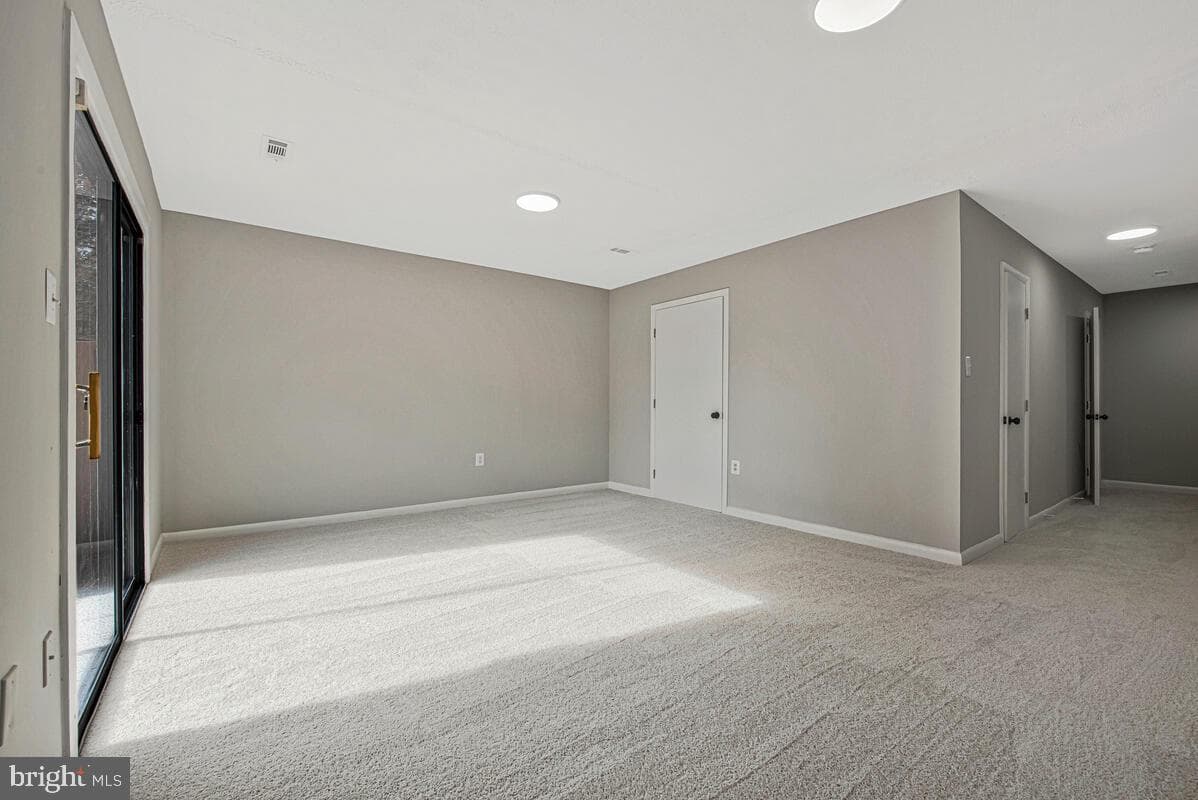 8739 Brae Brooke Drive photo 31