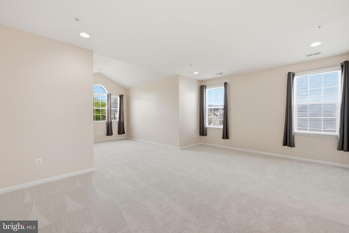 11538 Neon Road photo 28