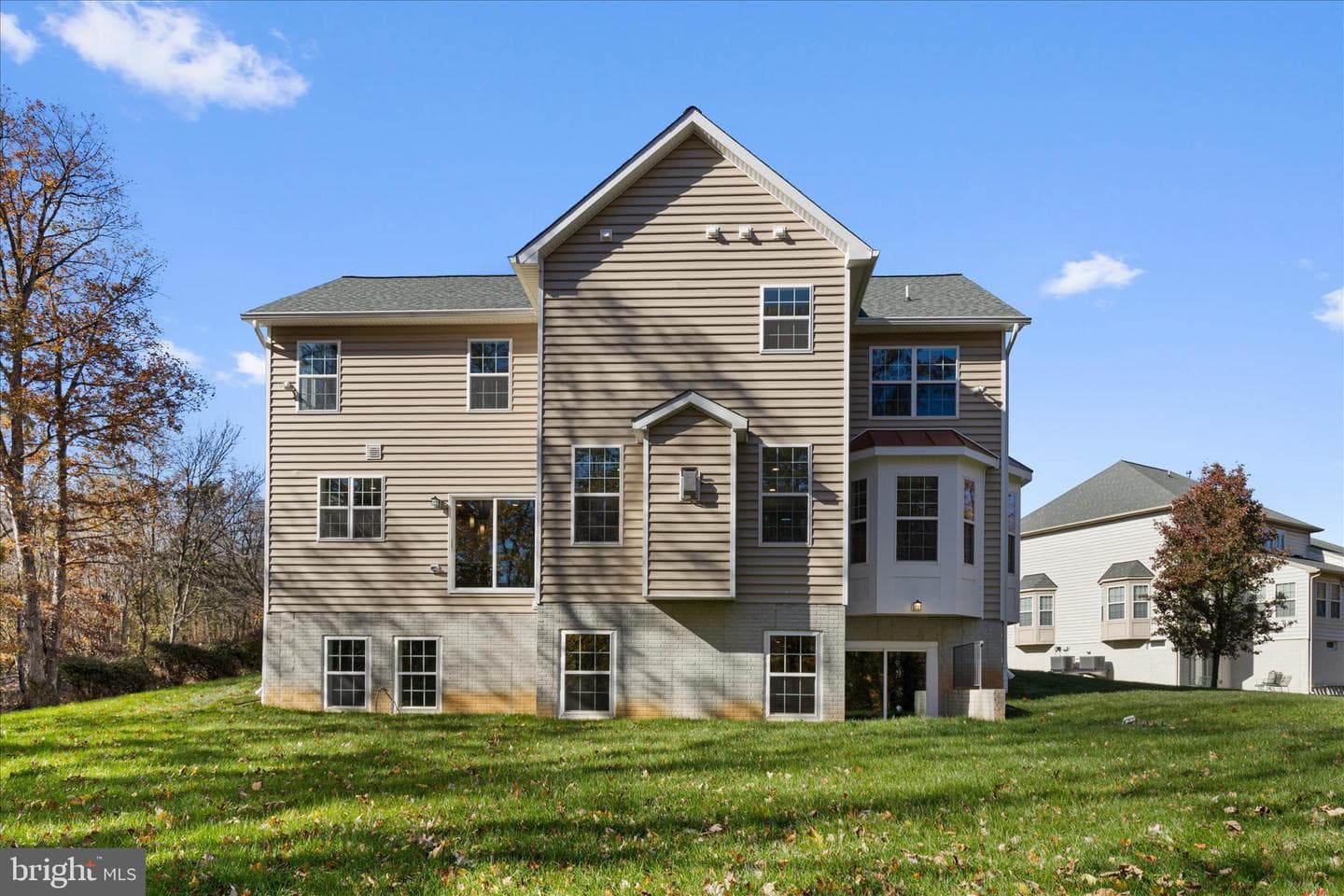 200 Lismore Drive photo 50