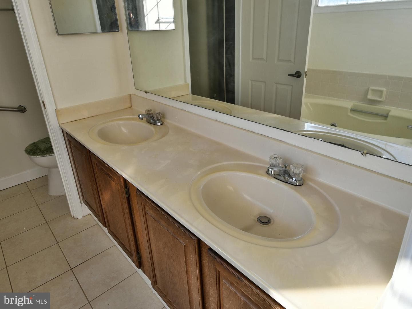 7906 Kara Court photo 38