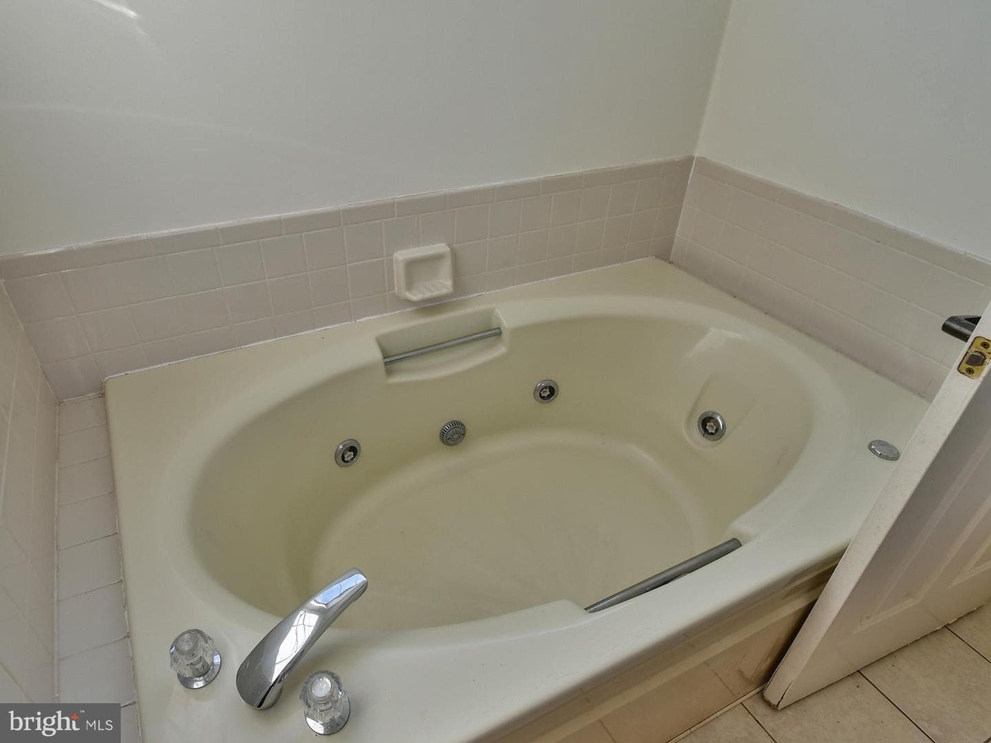 7906 Kara Court photo 39