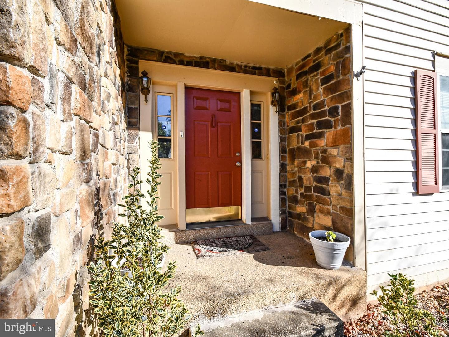 7906 Kara Court photo 7