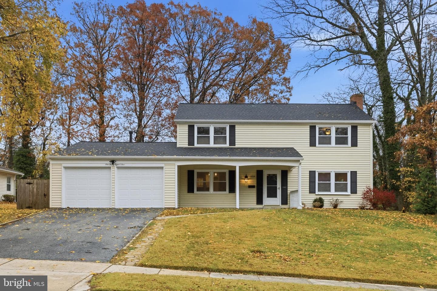 12804 Holiday Lane photo 2