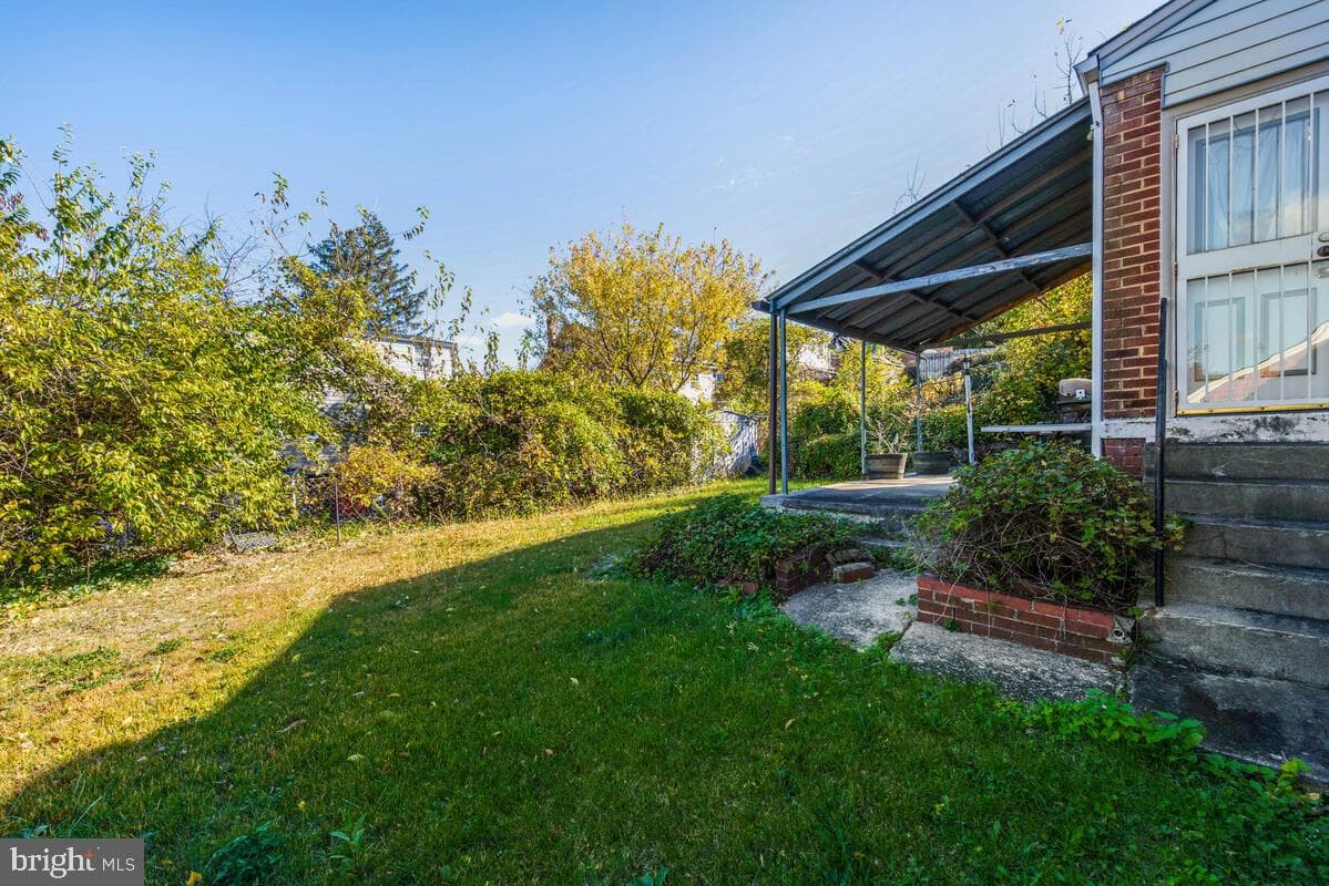 710 Somerset Place photo 29