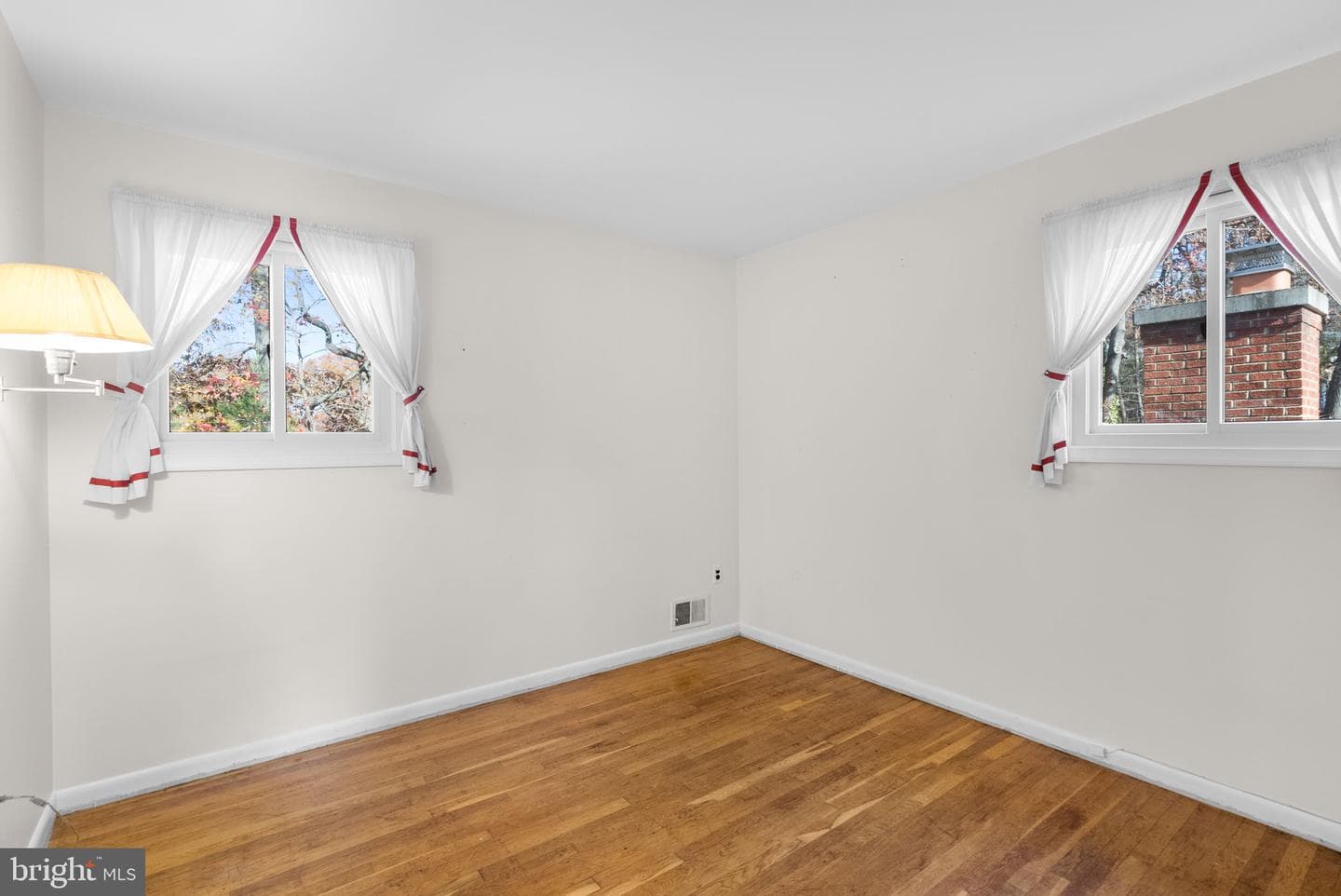 111 Tamarisk Court photo 24