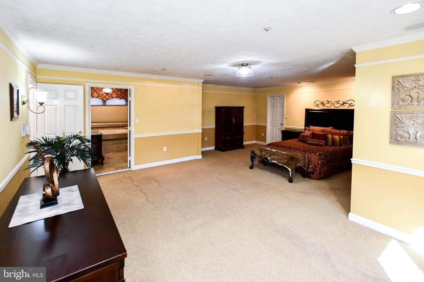 11406 Canterbury Court photo 30