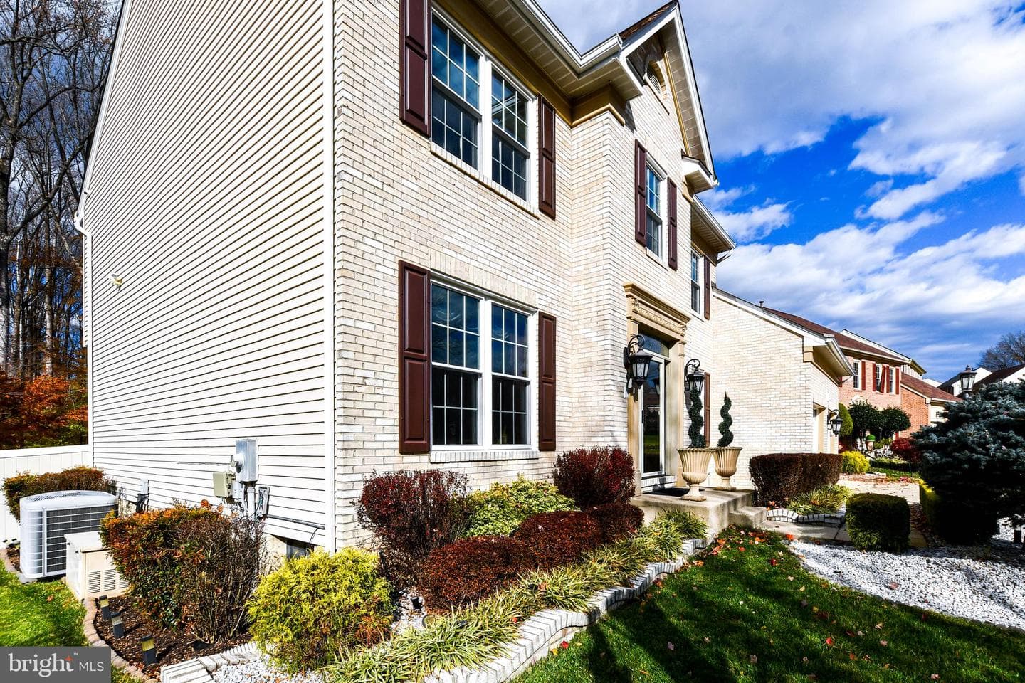 11406 Canterbury Court photo 8