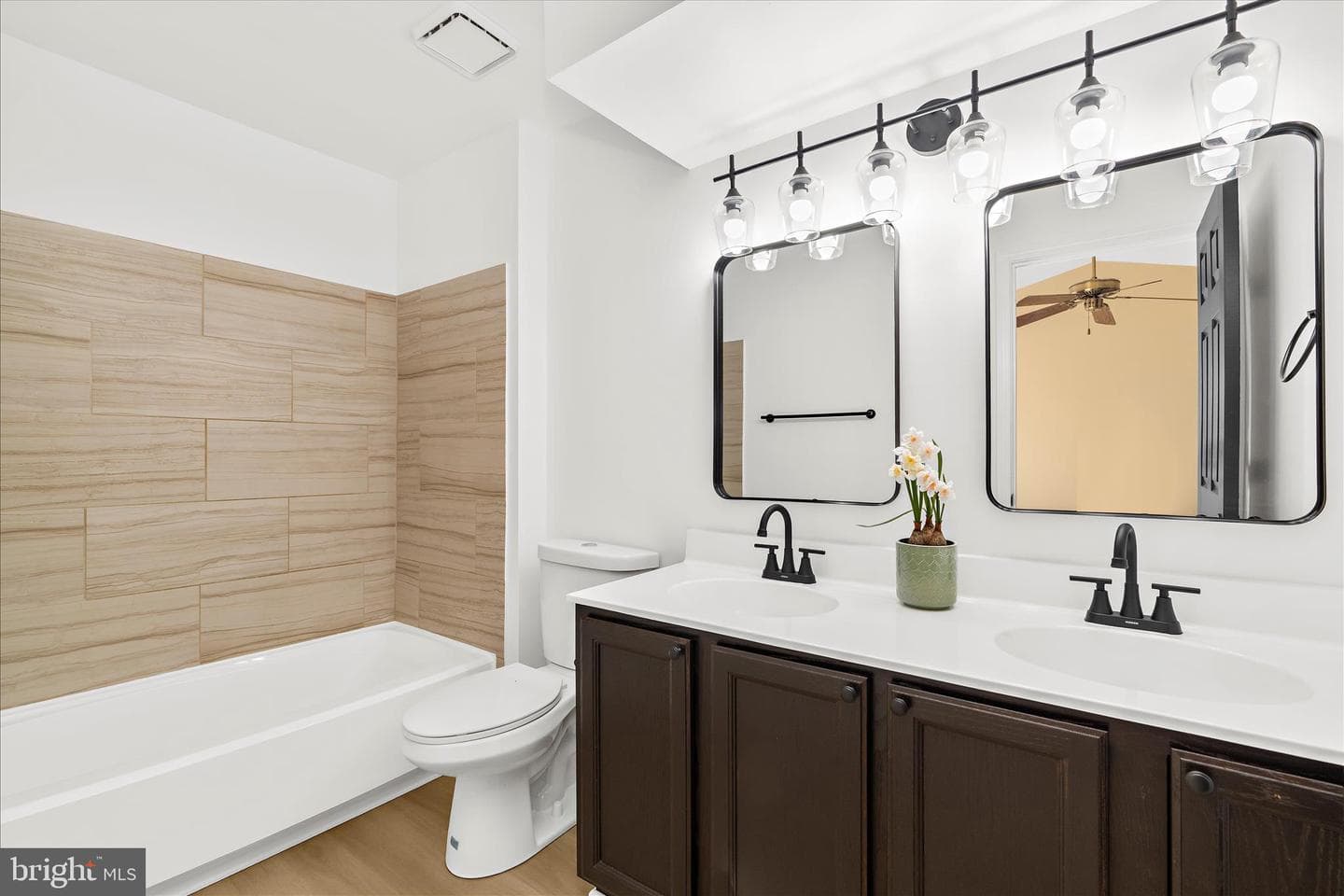 4927 King Patrick Way #502 photo 23