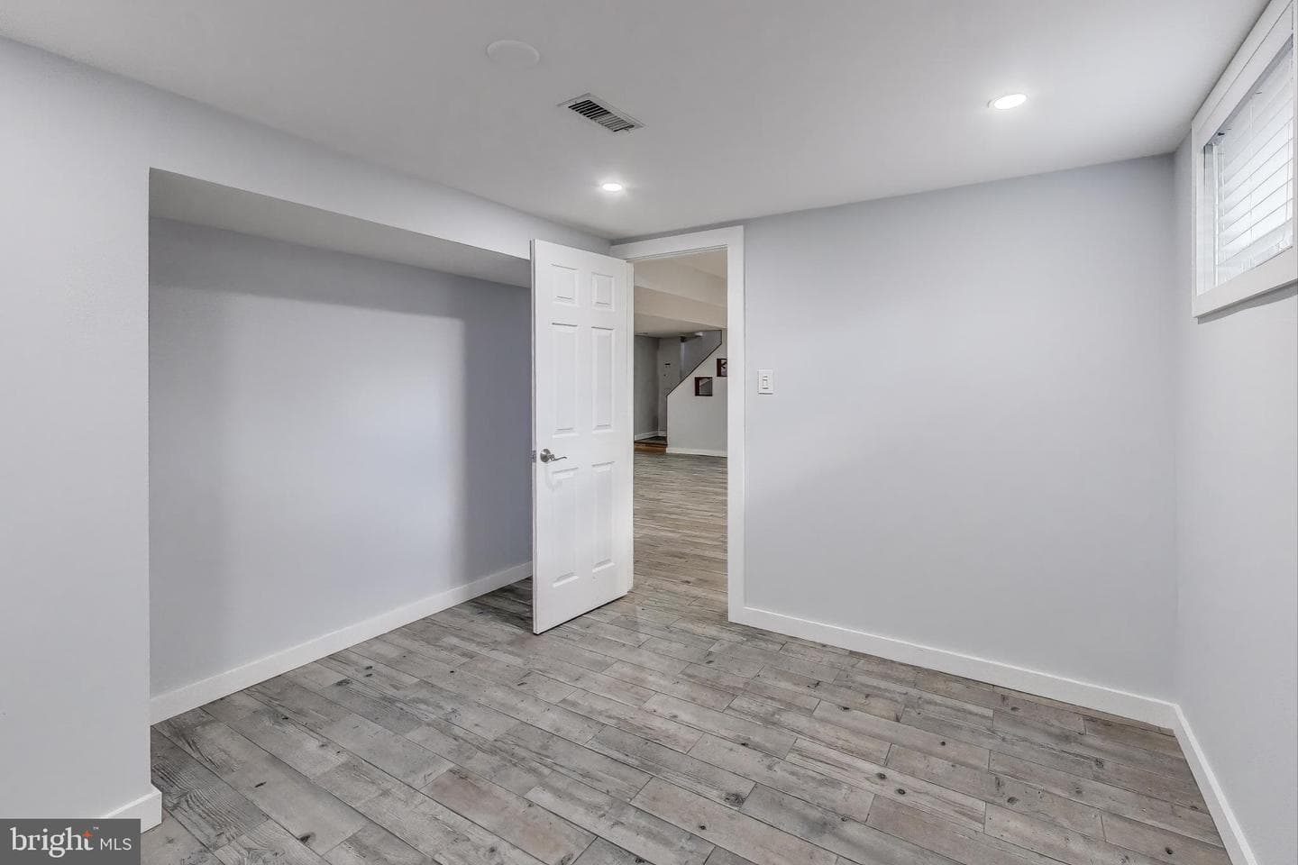 9413 Van Buren Street photo 23