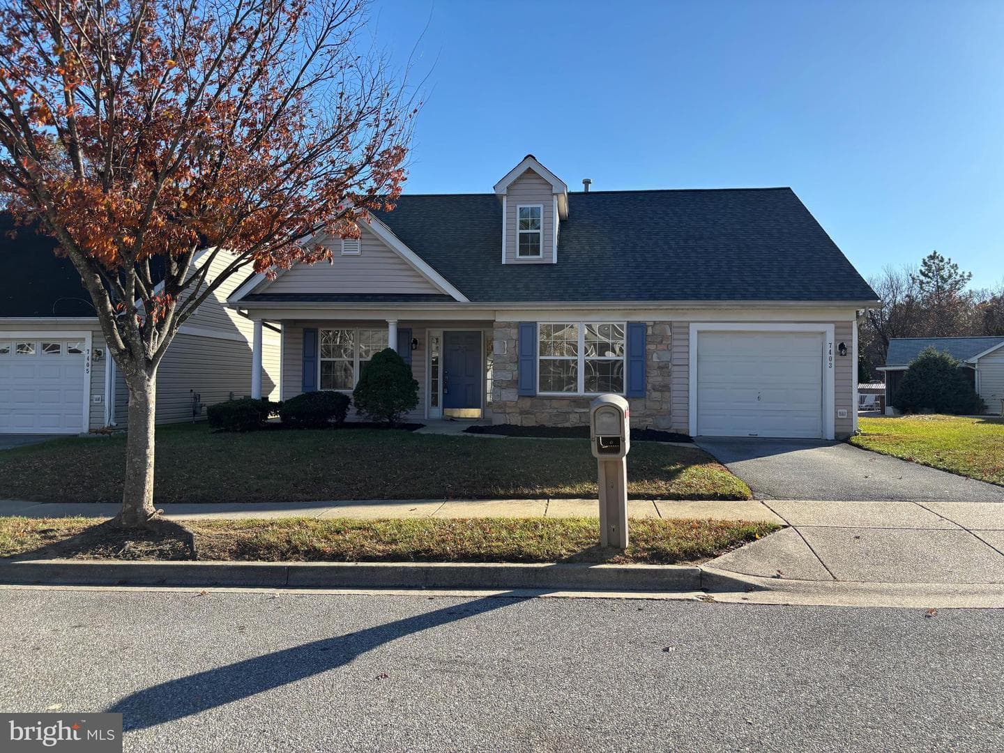 7403 Berryleaf Drive photo 1