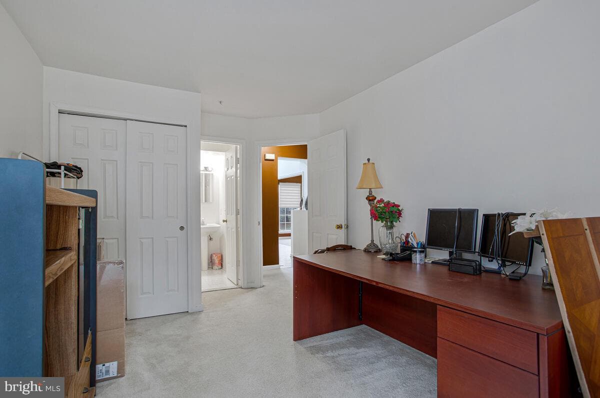 15208 Dalebrooke Drive photo 10