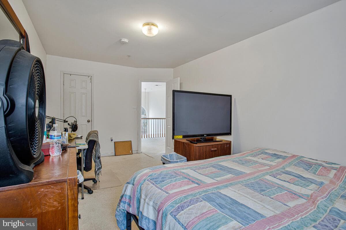 15208 Dalebrooke Drive photo 19
