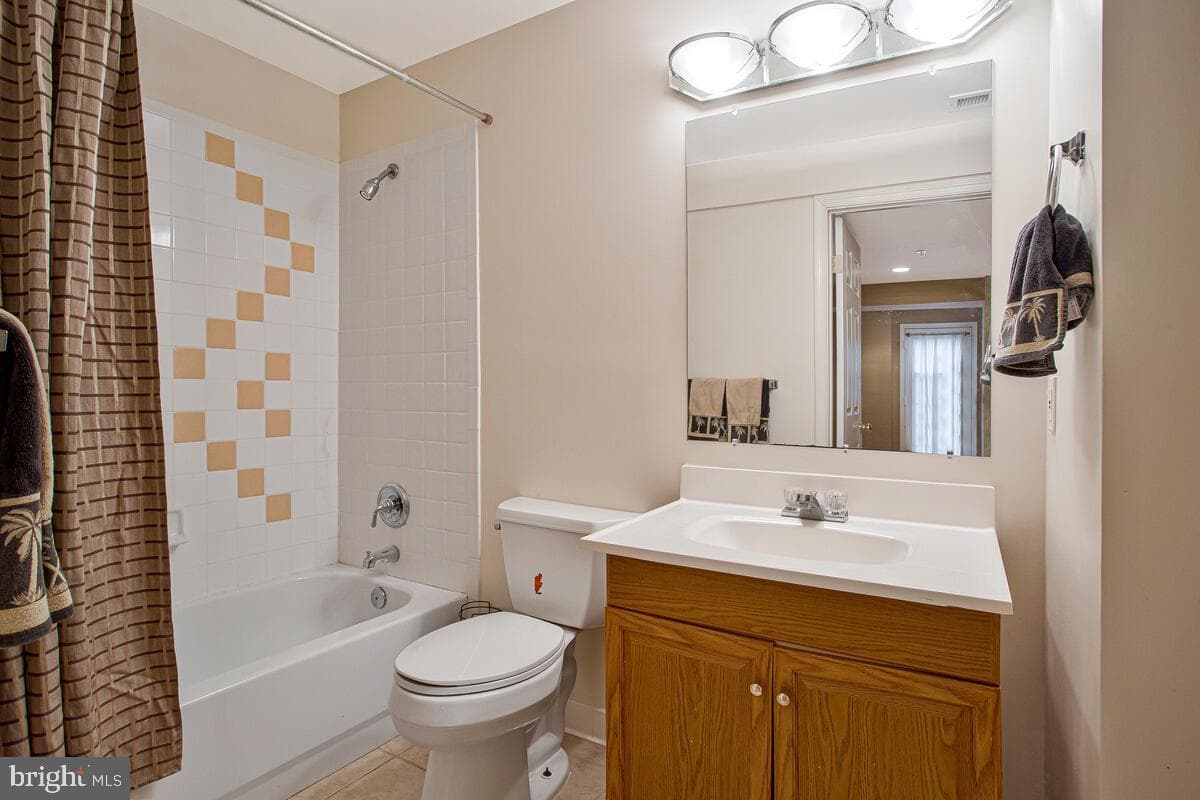 15208 Dalebrooke Drive photo 28
