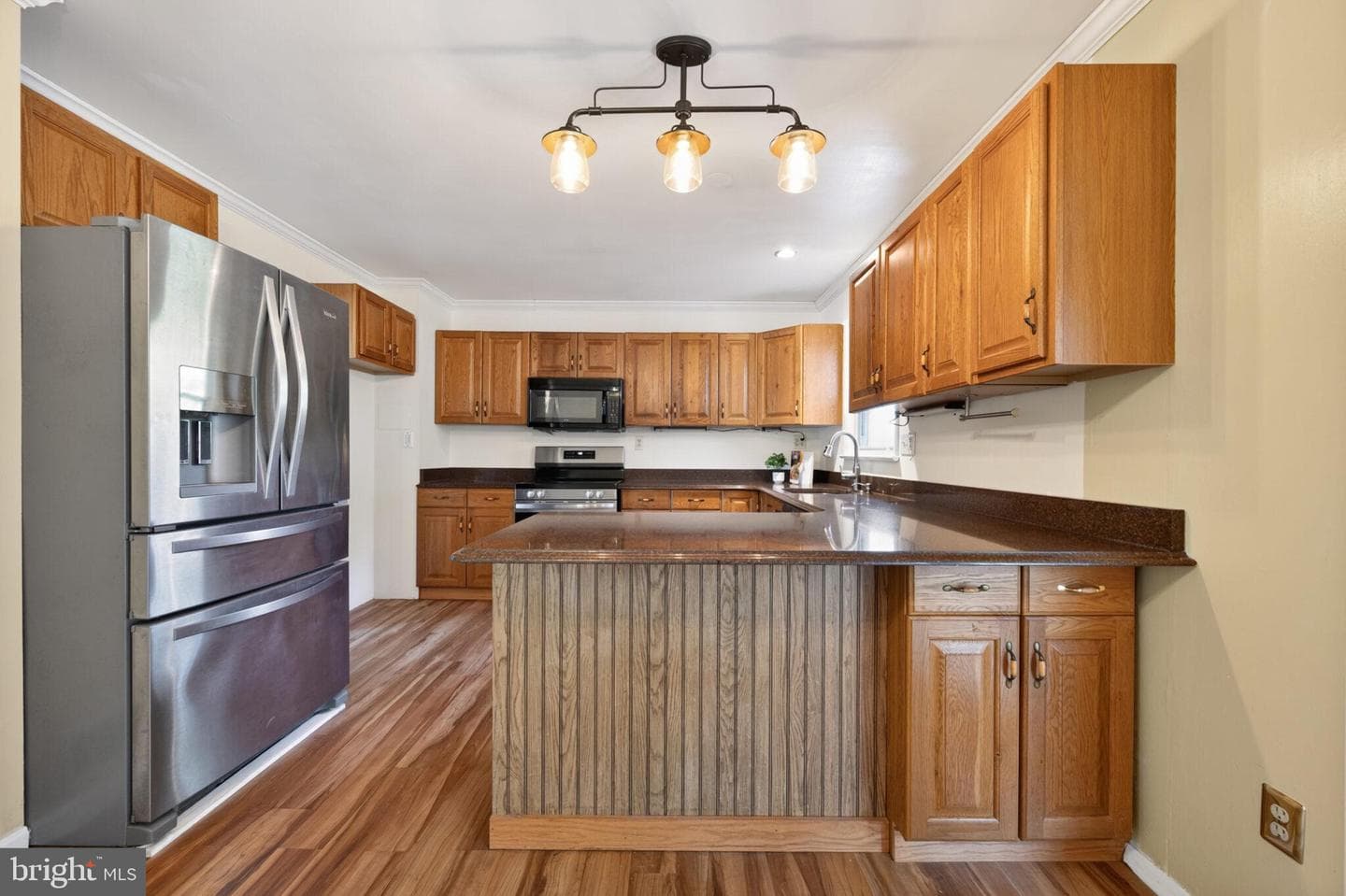 7507 Dover Lane photo 9