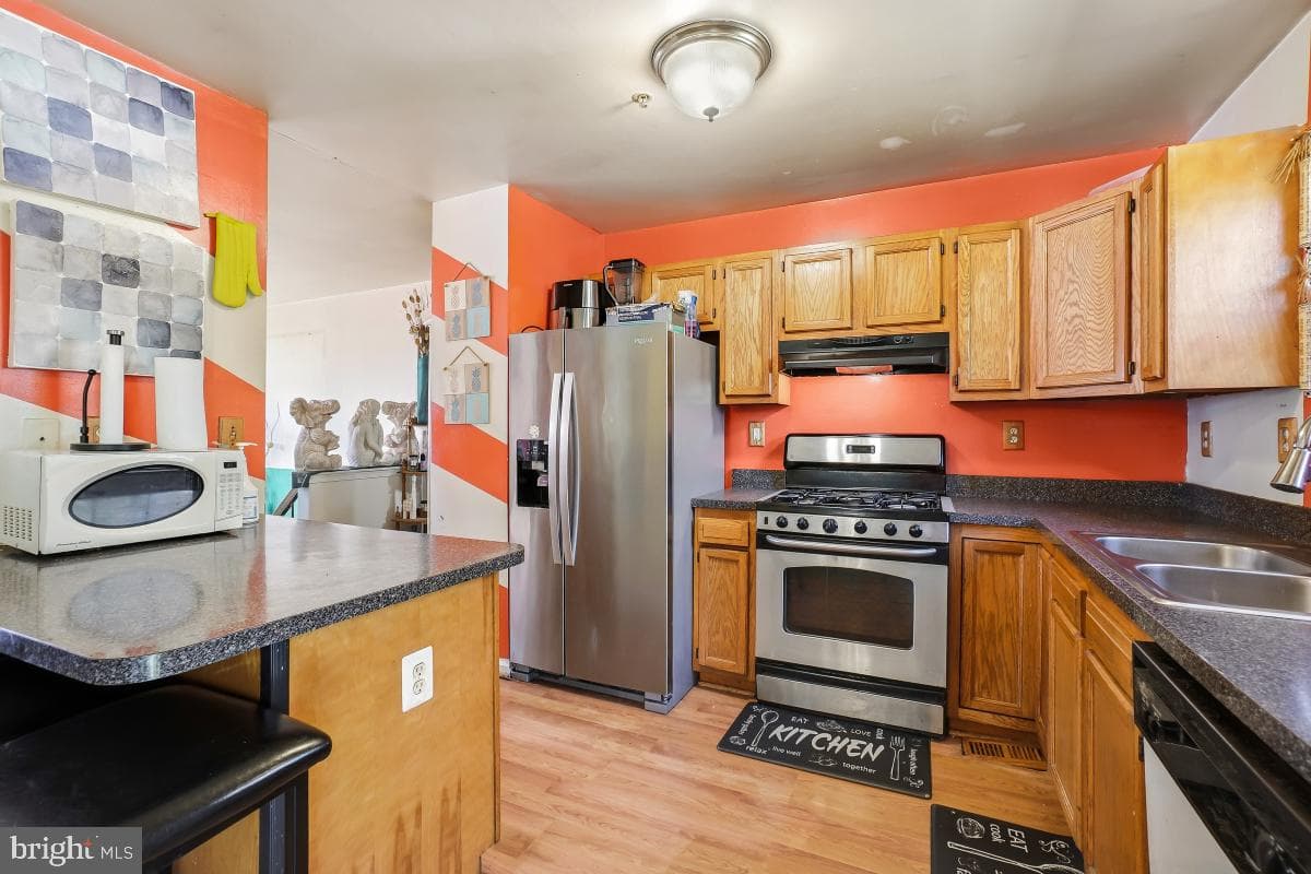 3507 Portal Avenue photo 4