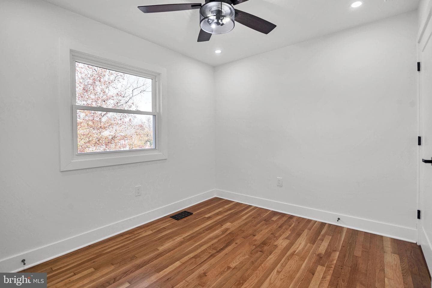 17126 Fairway View Lane photo 18
