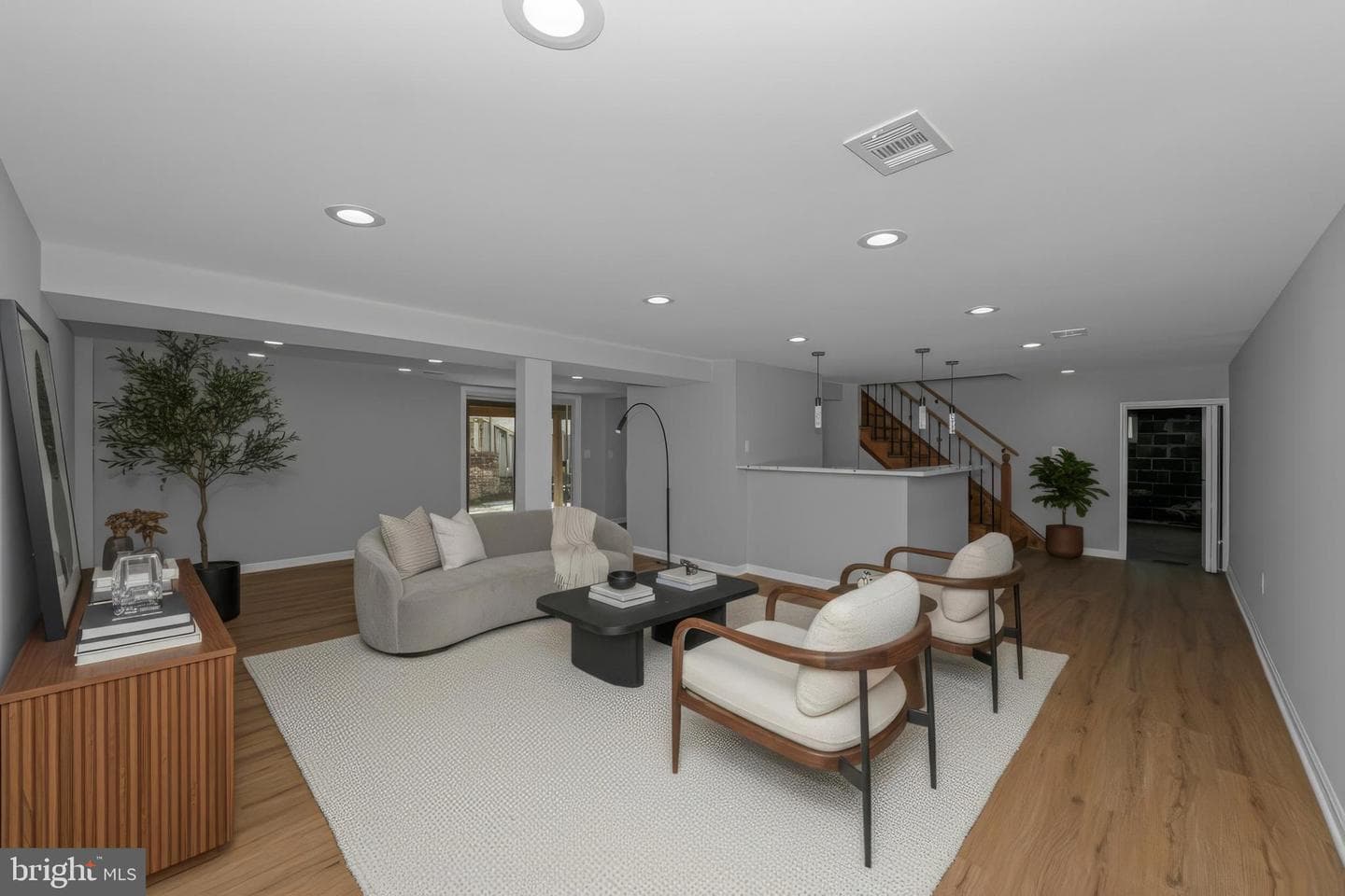 13318 Chalfont Avenue photo 33