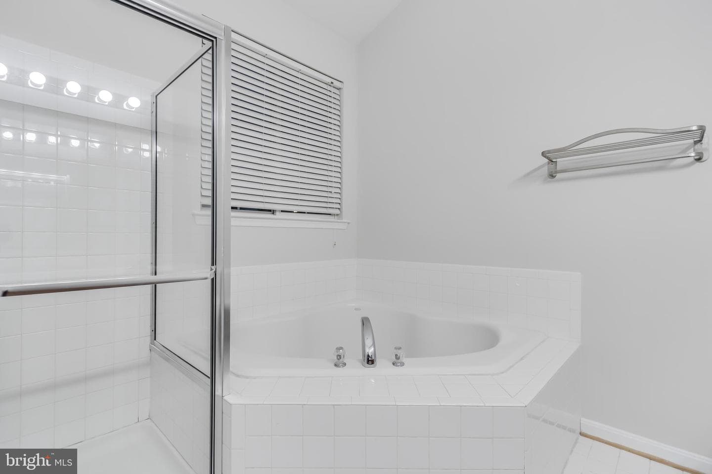 5711 Lanier Avenue photo 34