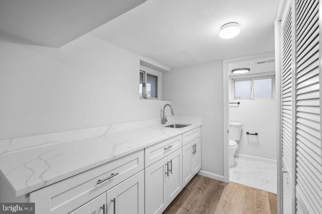 4212 Kennedy Street photo 22