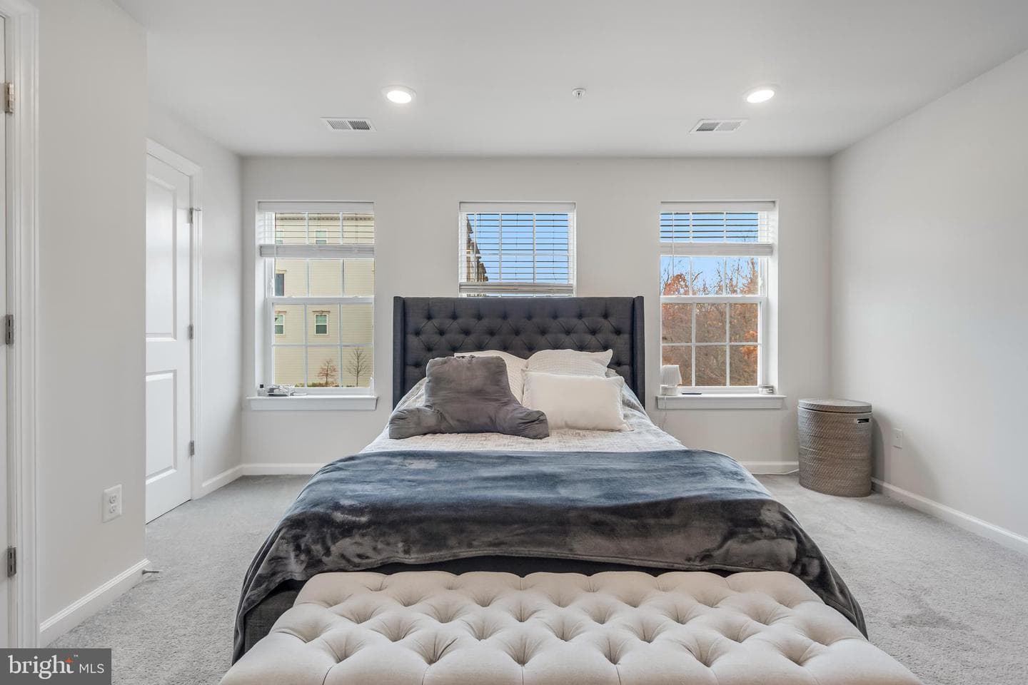 5513 Lanteen Street photo 13