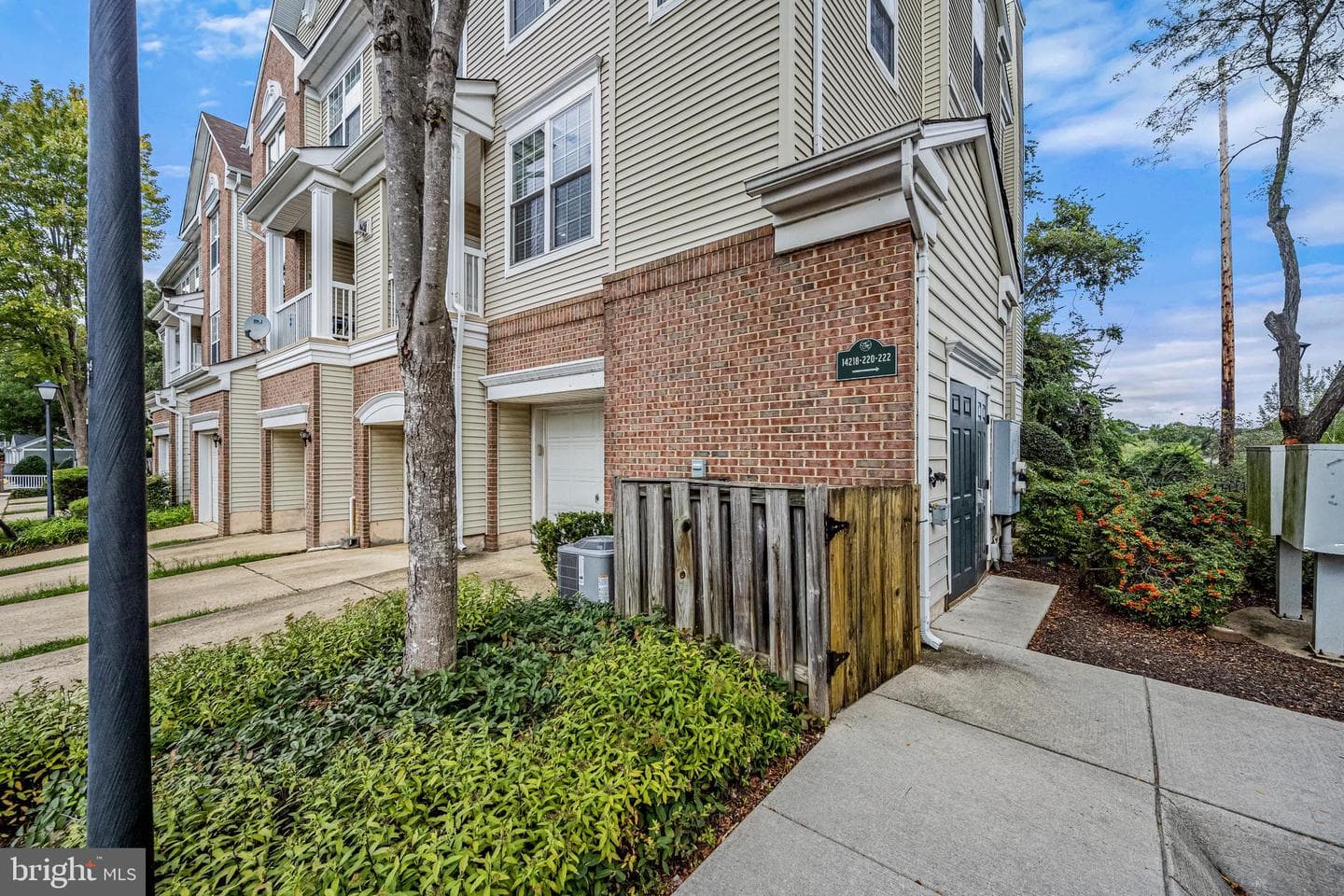 14218 Hampshire Hall Court #g-310 photo 5