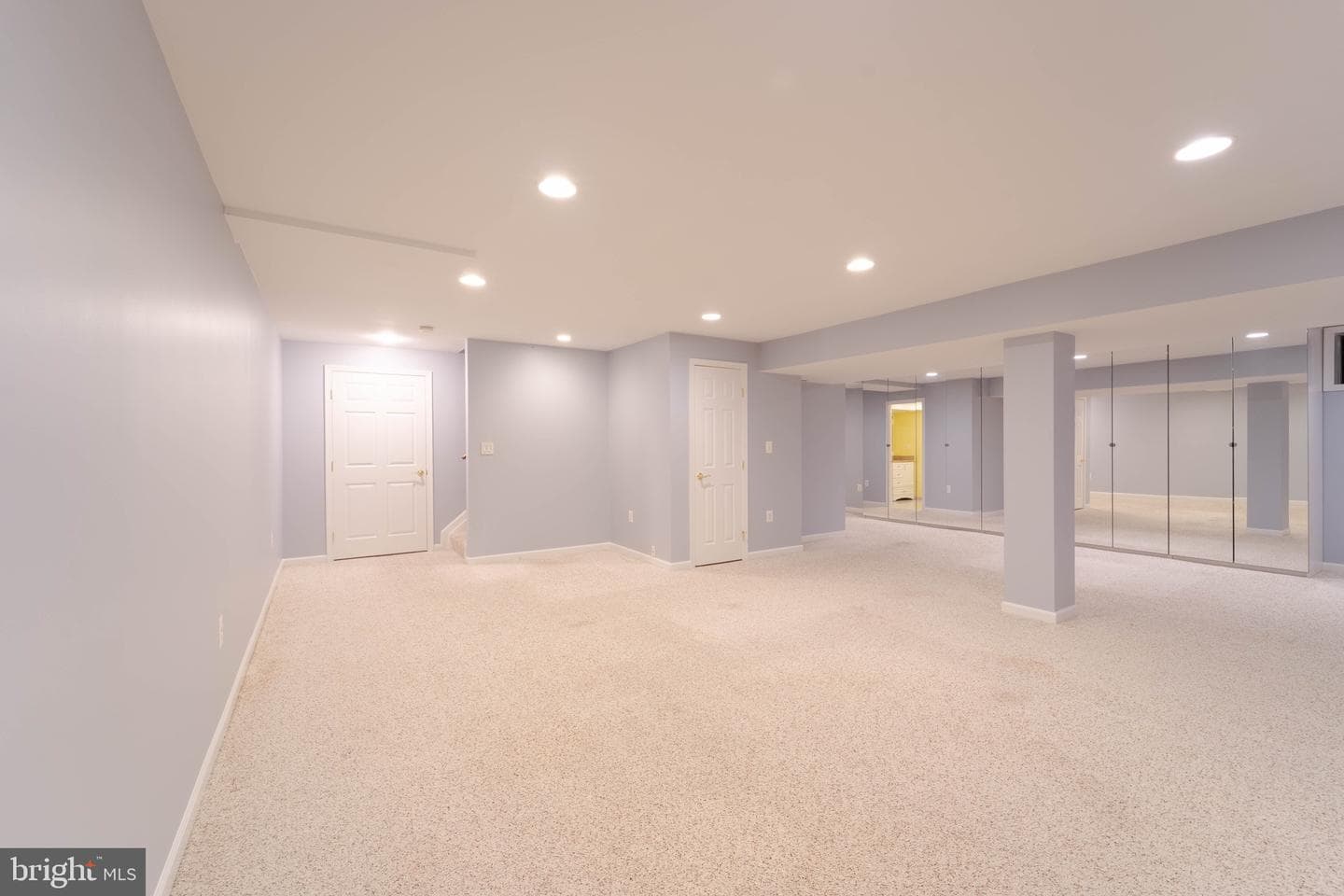 9407 Copernicus Drive photo 36