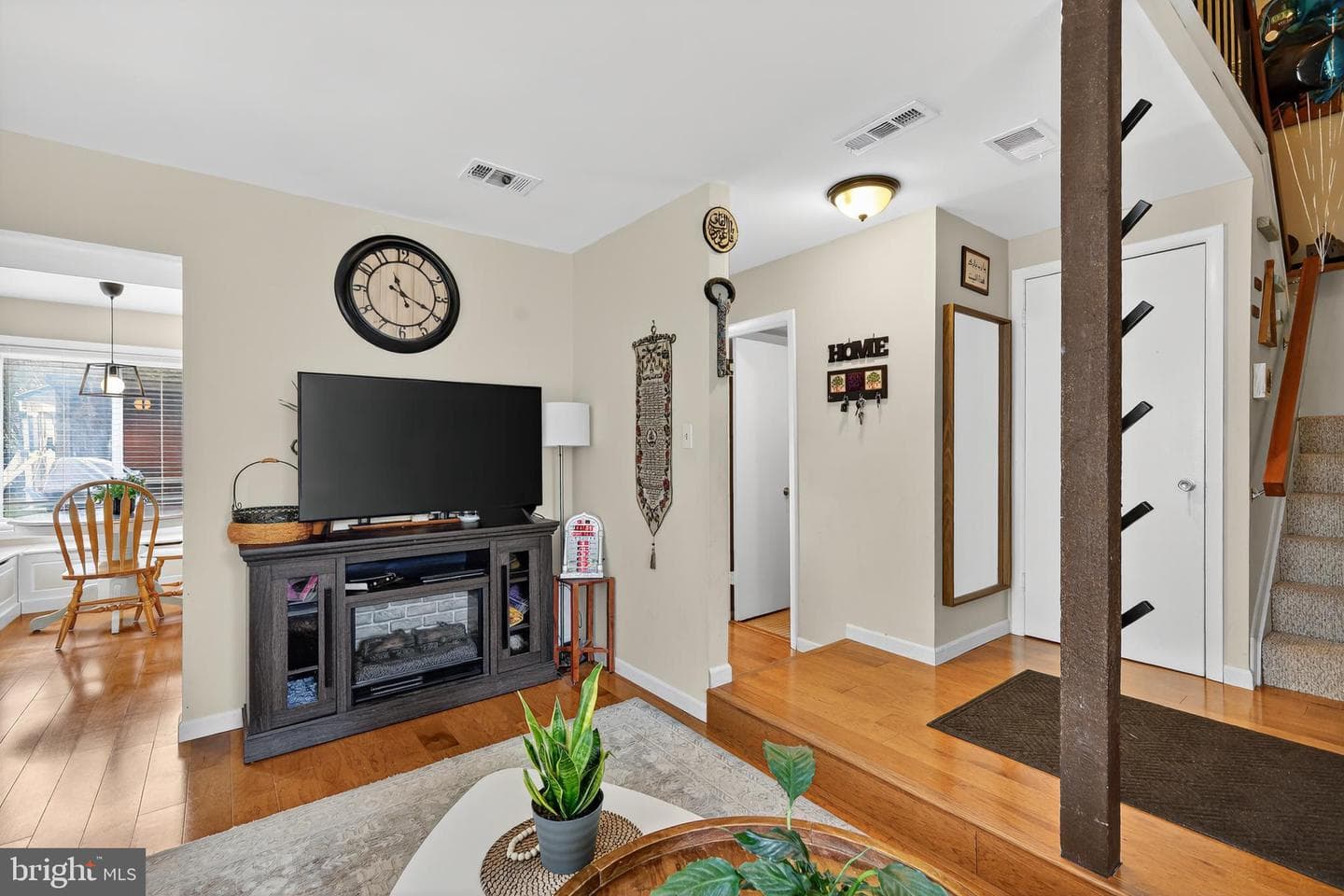 15907 Peach Walker Drive photo 2