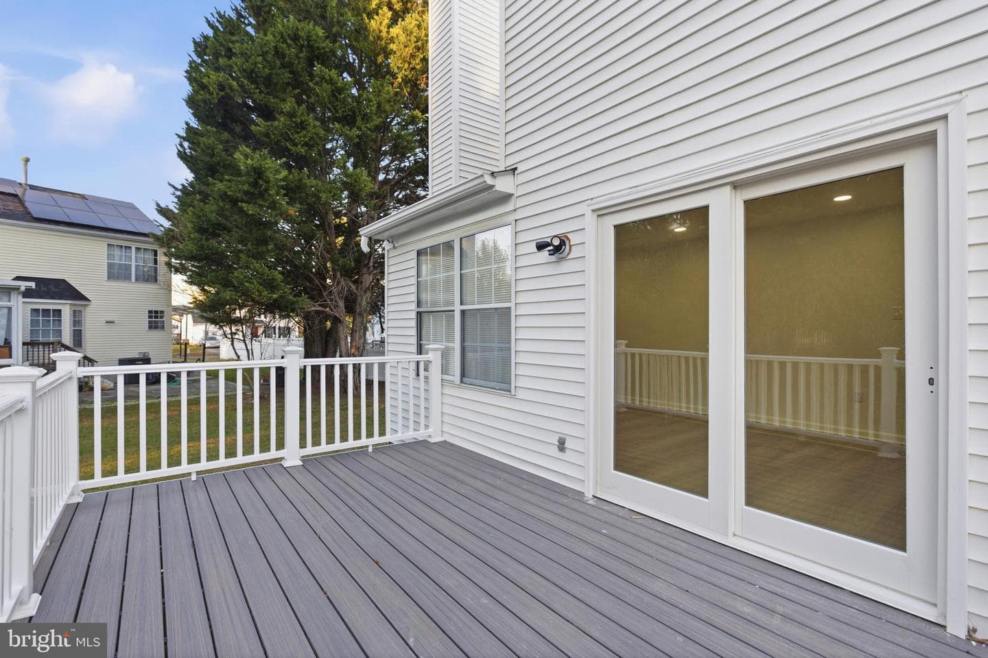 402 Red Leaf Court photo 35