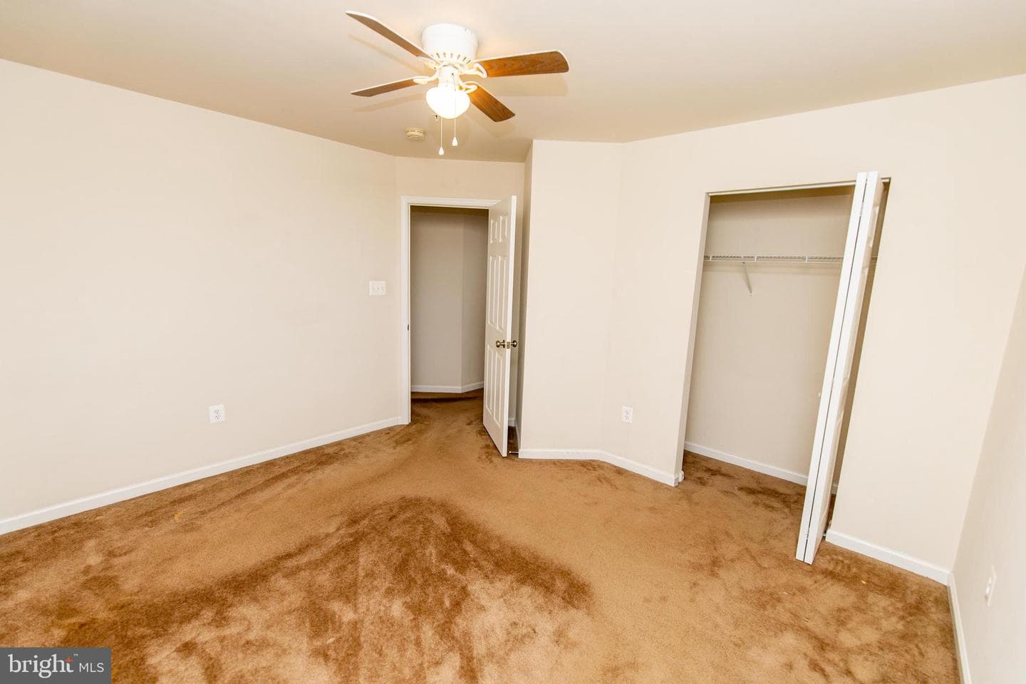13400 Oaklands Manor Drive photo 25