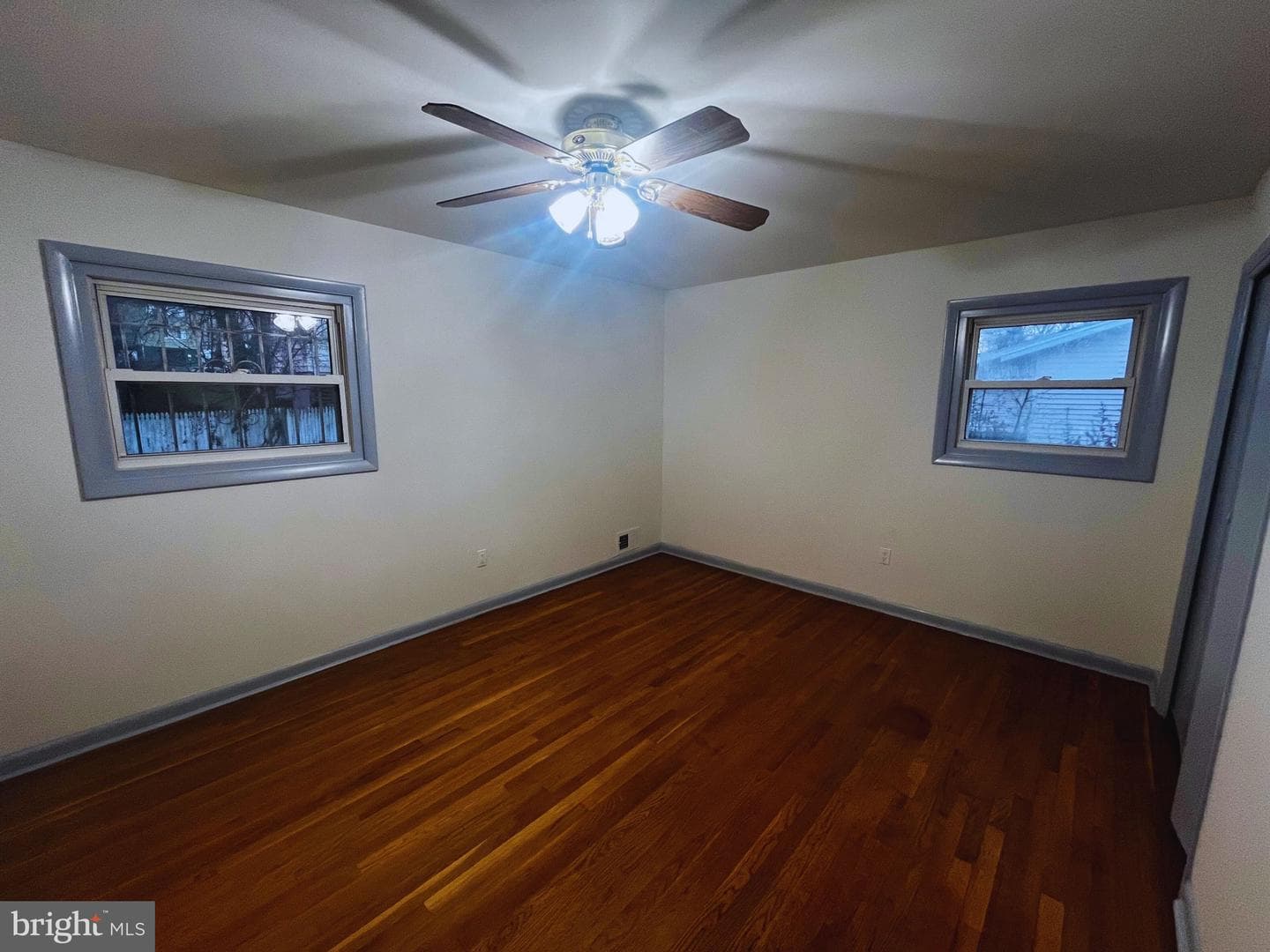 6913 Canyon Drive photo 15