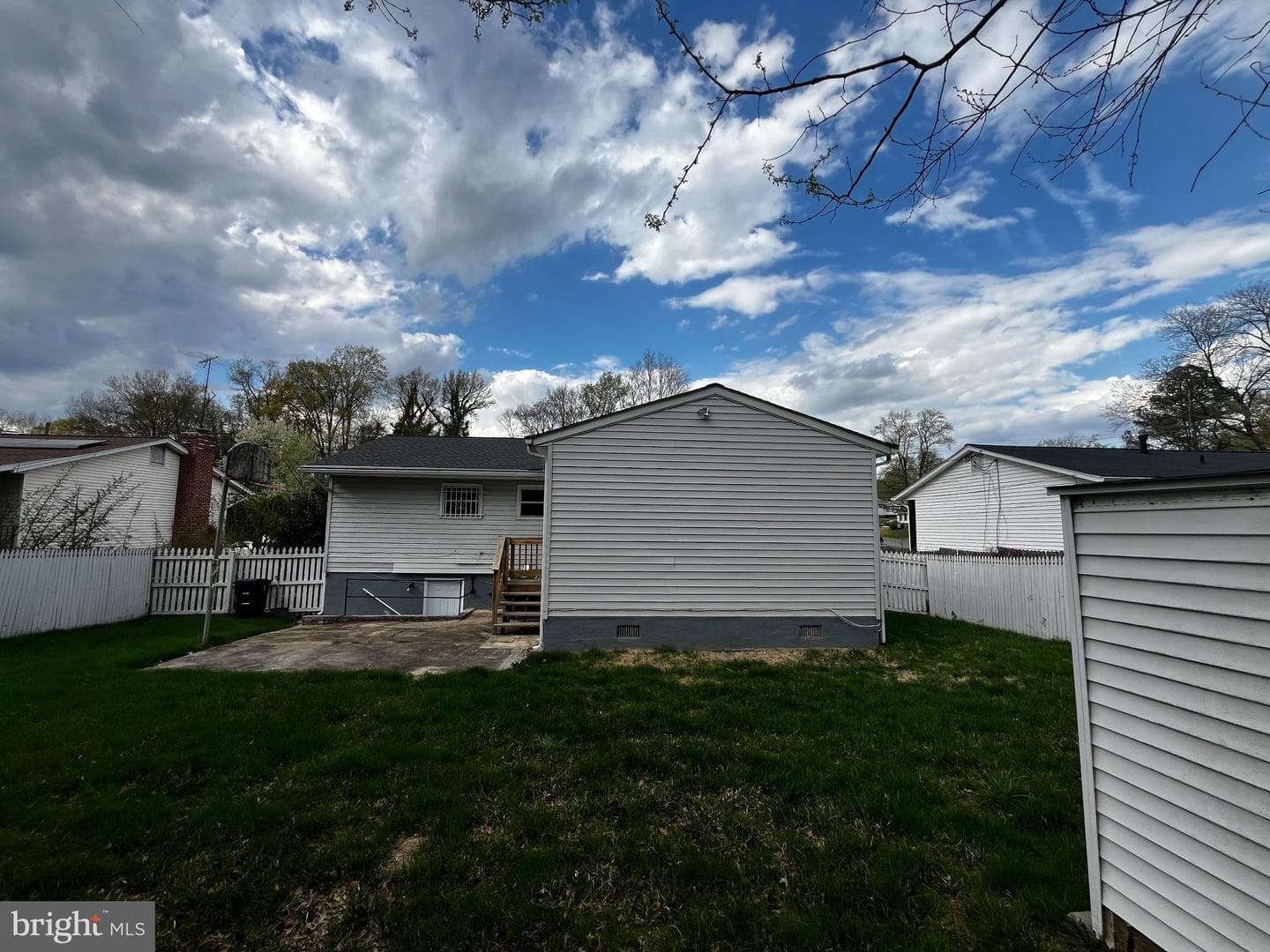 6913 Canyon Drive photo 30
