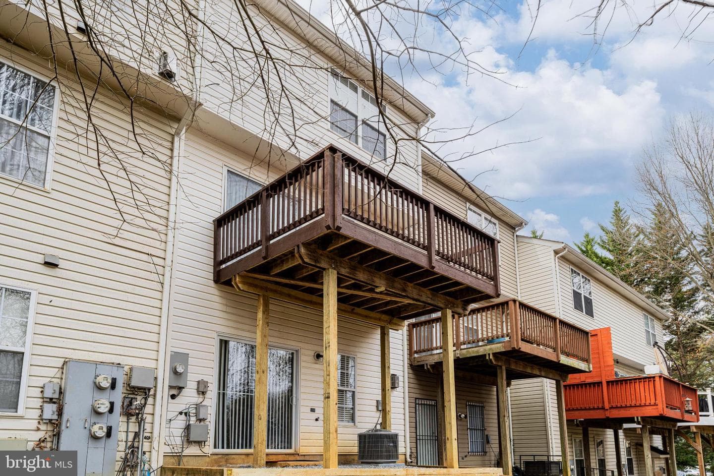 867 English Chestnut Court #4 photo 25