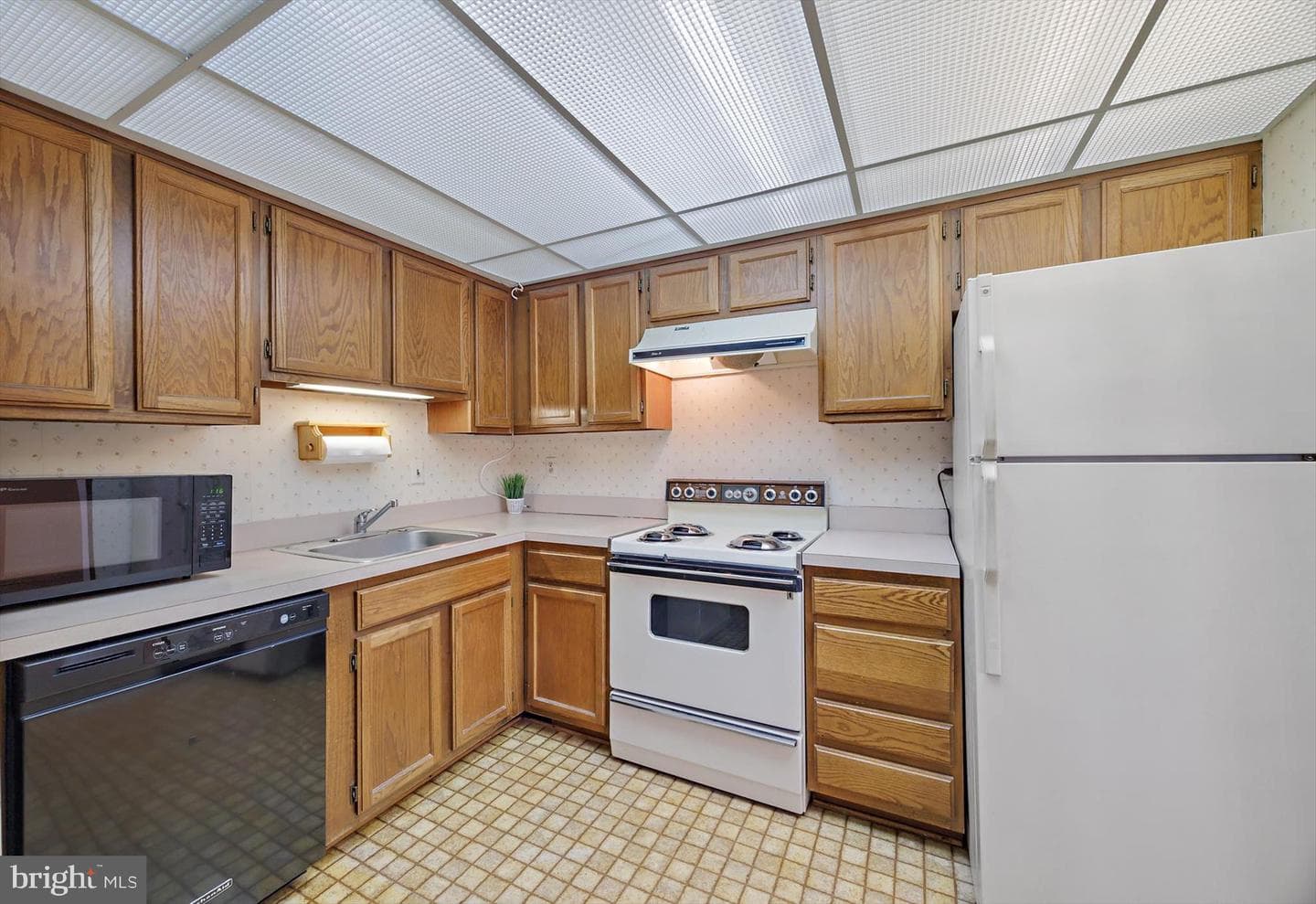 6952 Hanover Parkway #2 (#200) photo 10