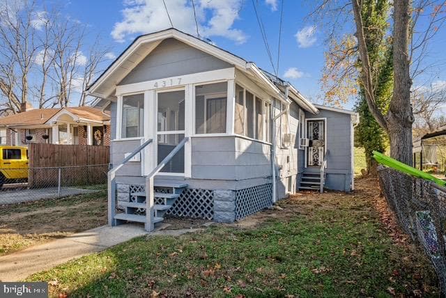 4317 Lawrence Street photo 1