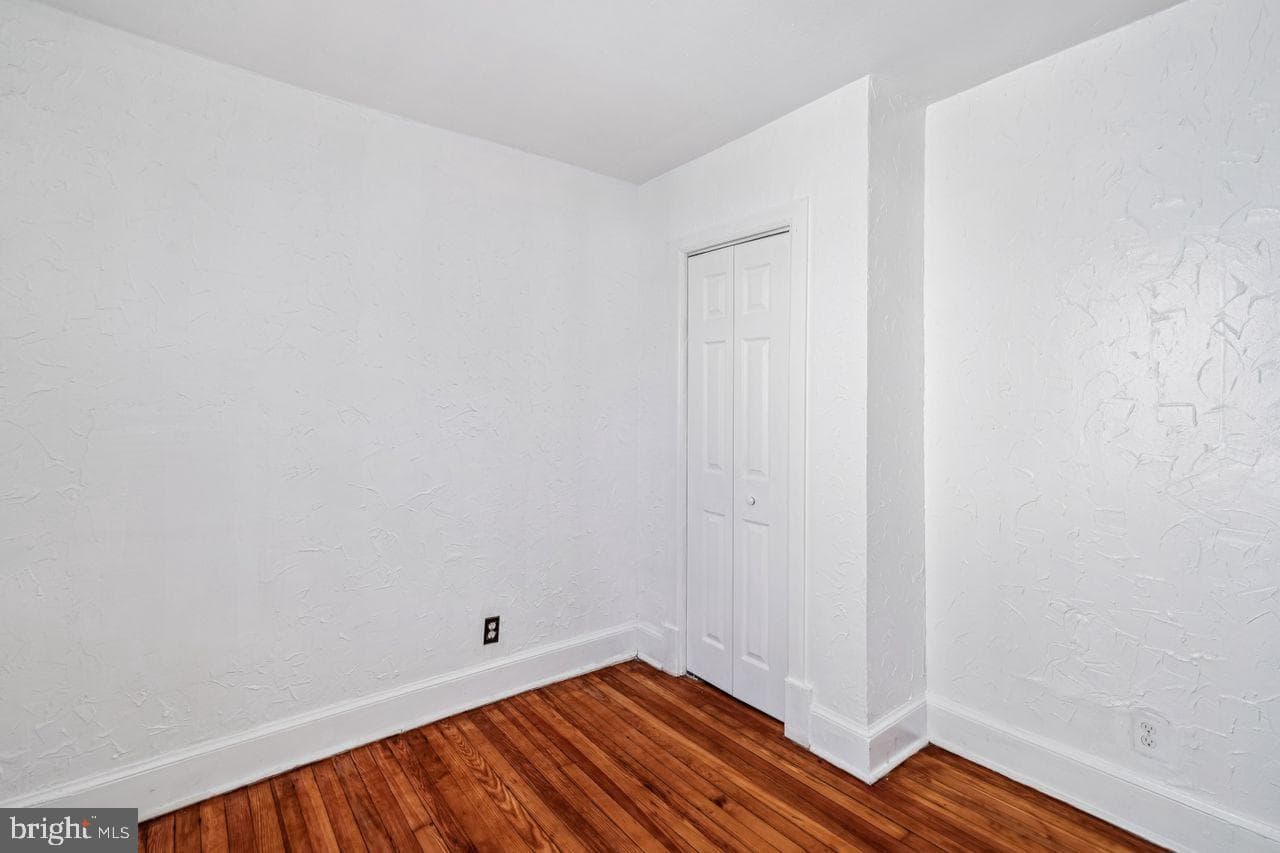 4317 Lawrence Street photo 16