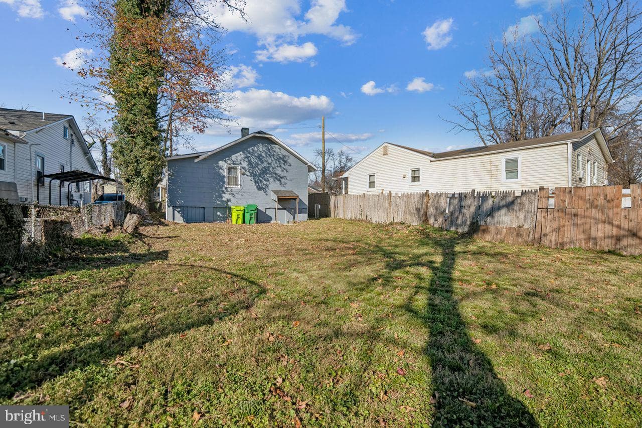 4317 Lawrence Street photo 29