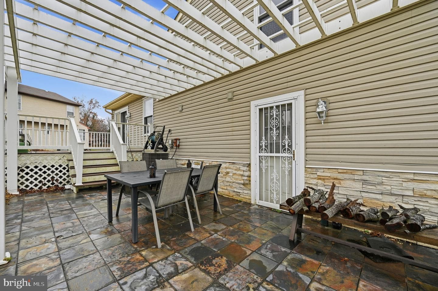 10748 Hollaway Drive photo 32