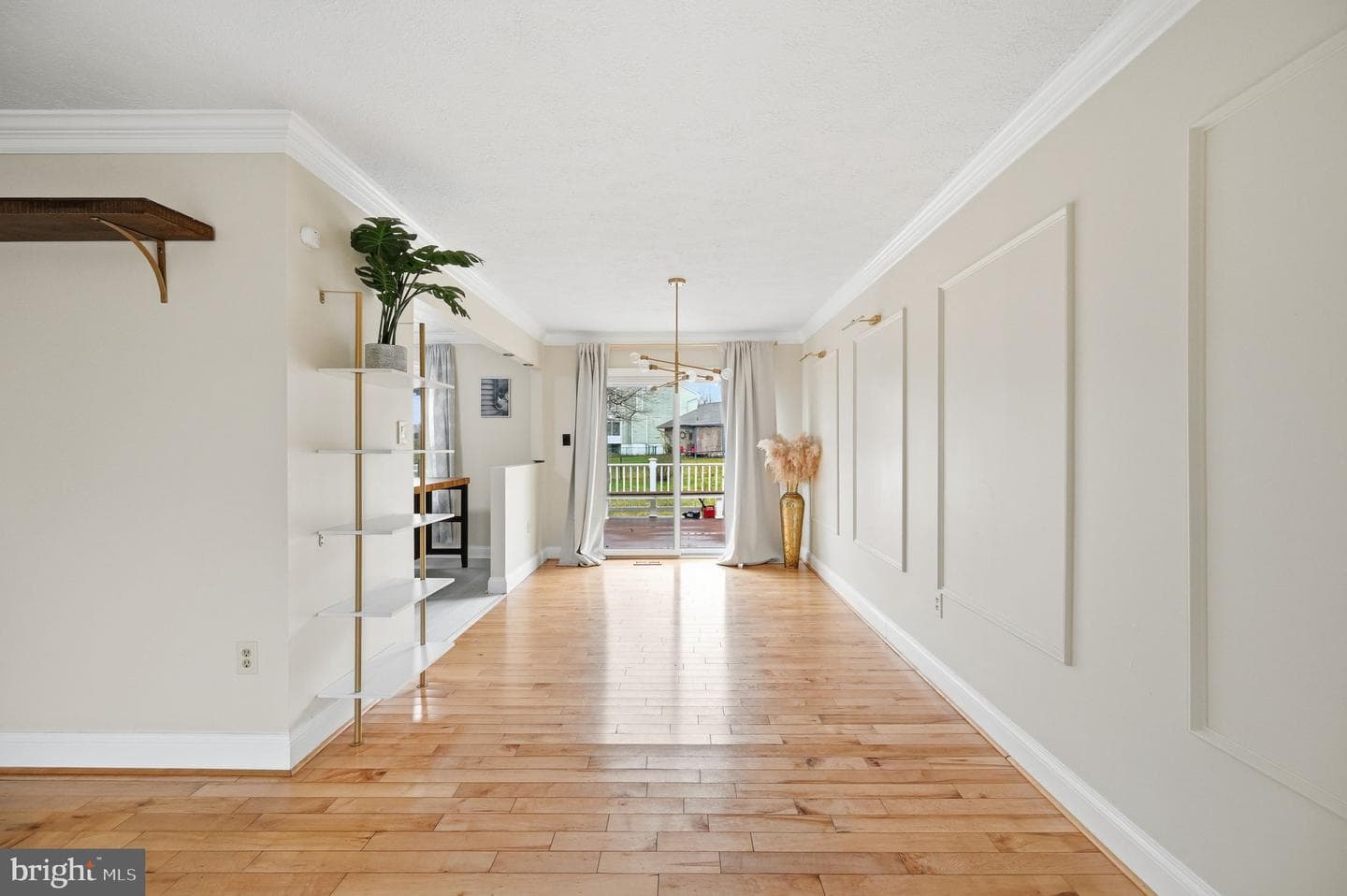 10748 Hollaway Drive photo 6