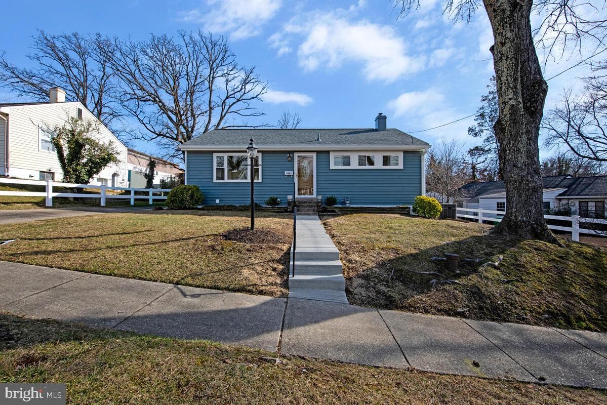 4803 Stockton Lane photo 4