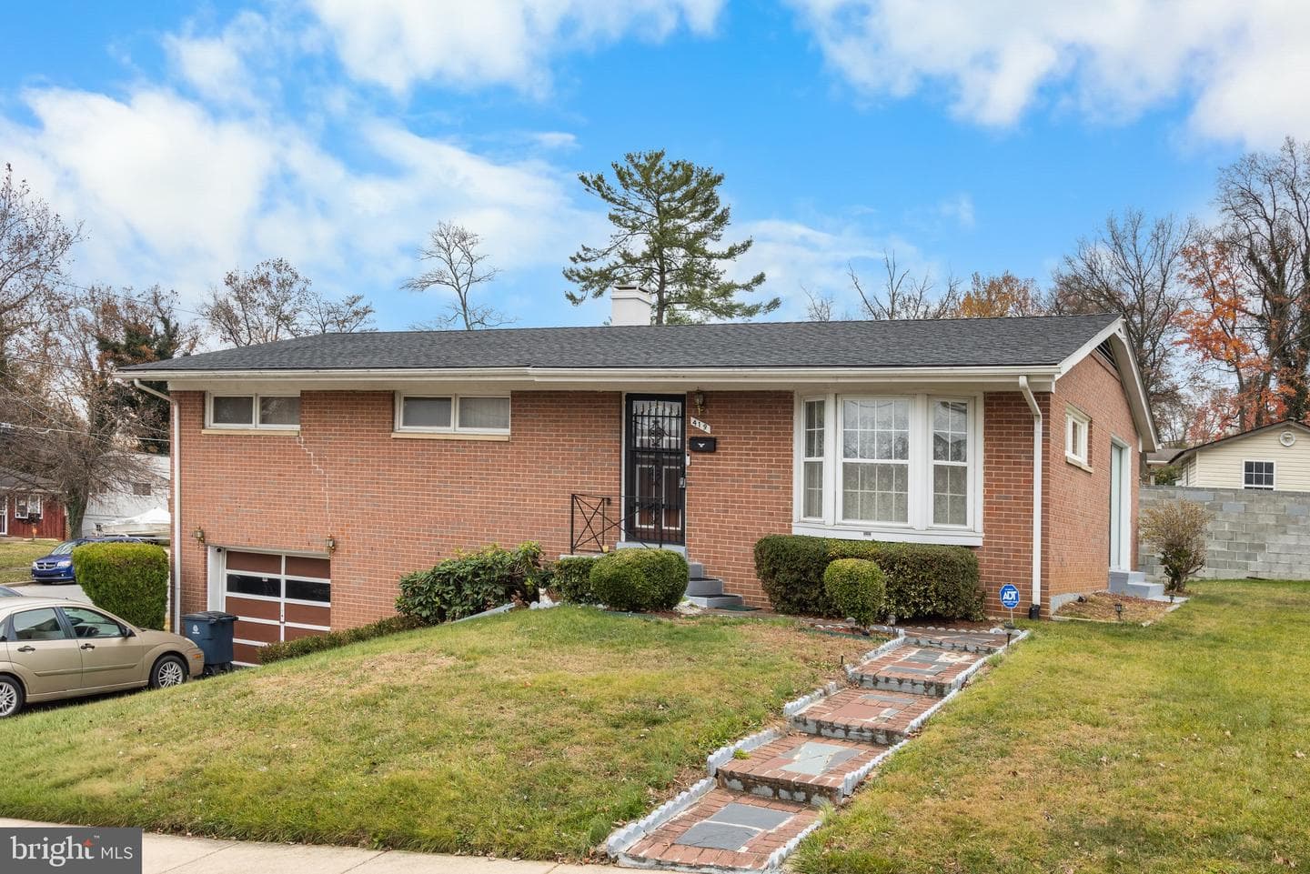 419 Hayworth Place photo 11