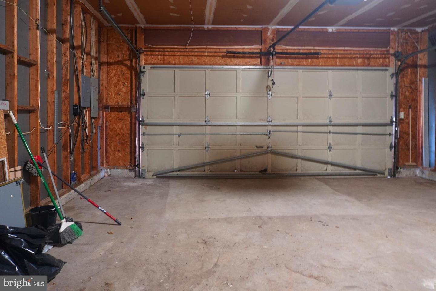1509 Baytree Terrace photo 25