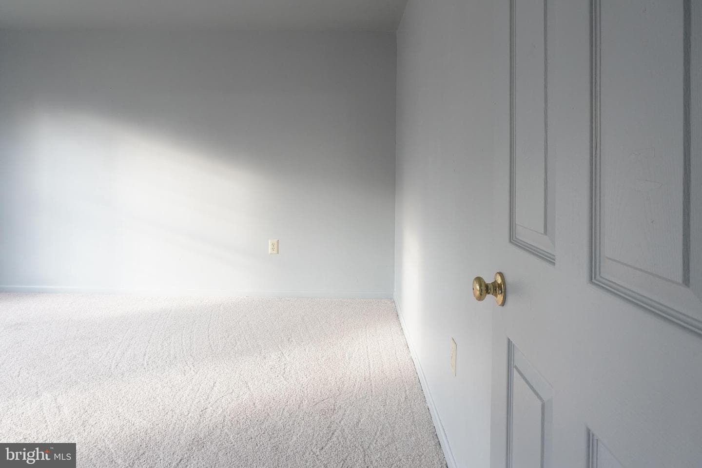 1509 Baytree Terrace photo 9