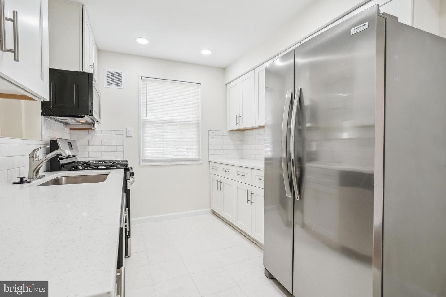 2305 Houston Street photo 23