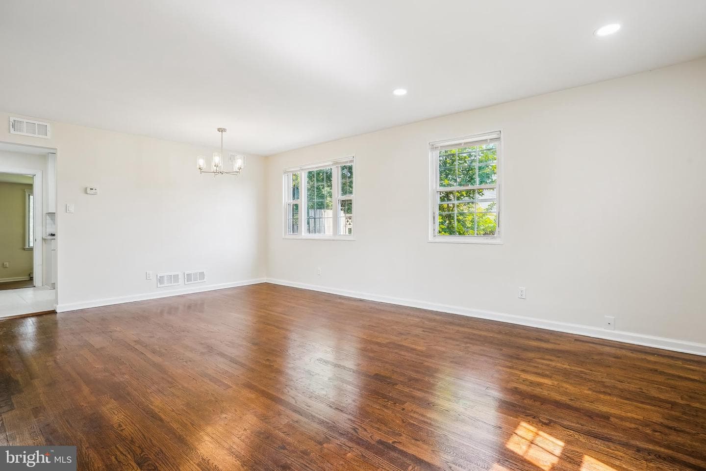 2305 Houston Street photo 29