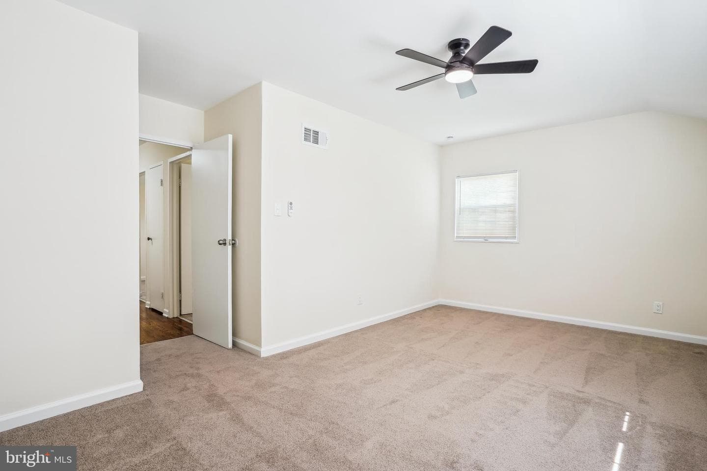 2305 Houston Street photo 34