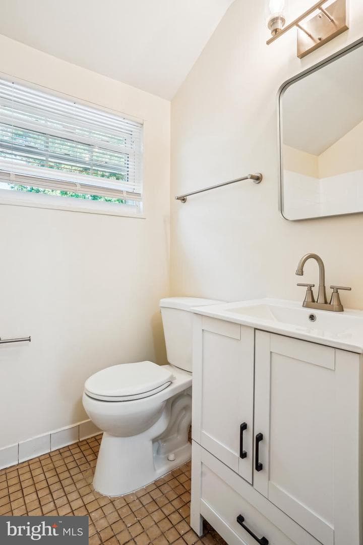 2305 Houston Street photo 7