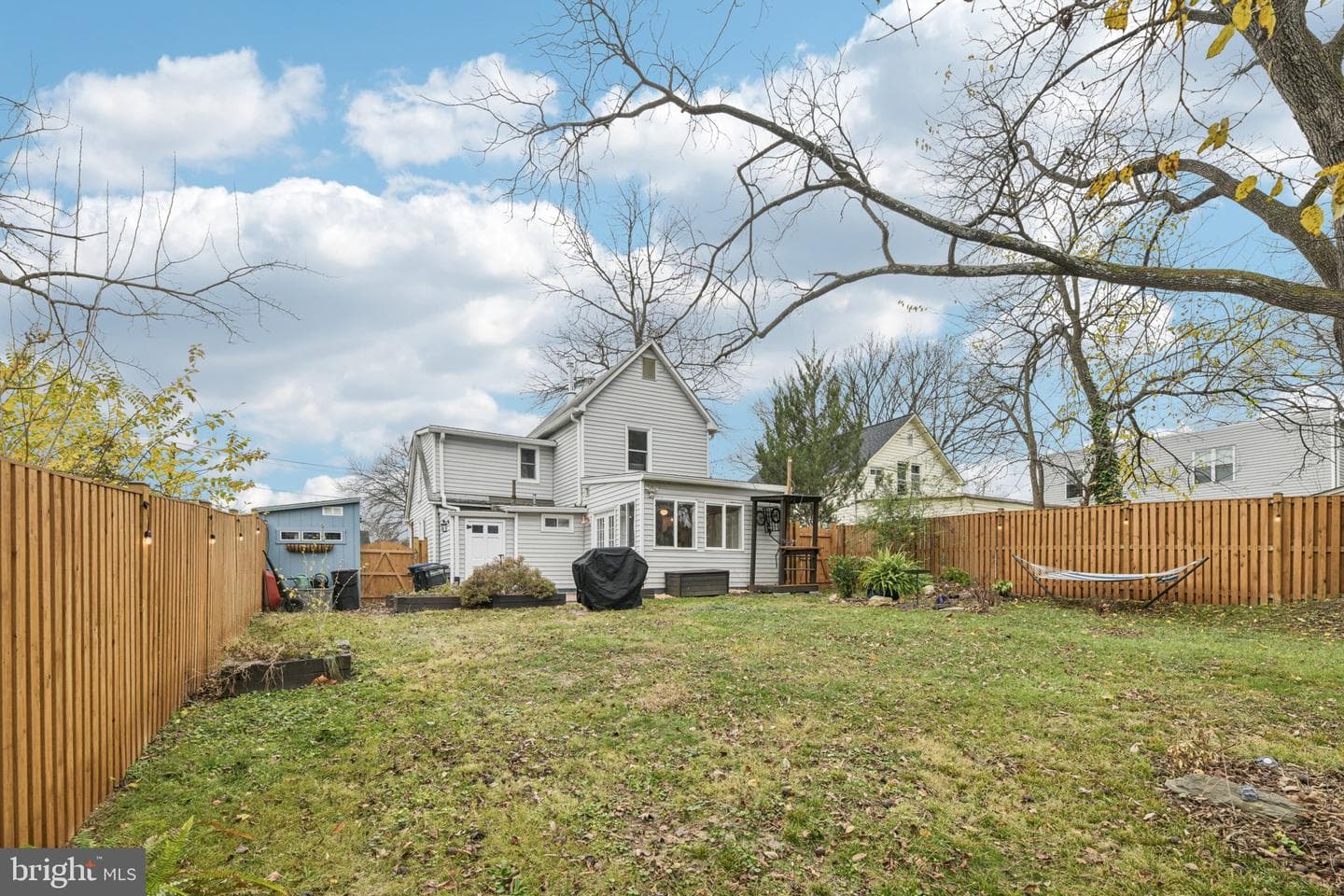3212 Upshur Street photo 33