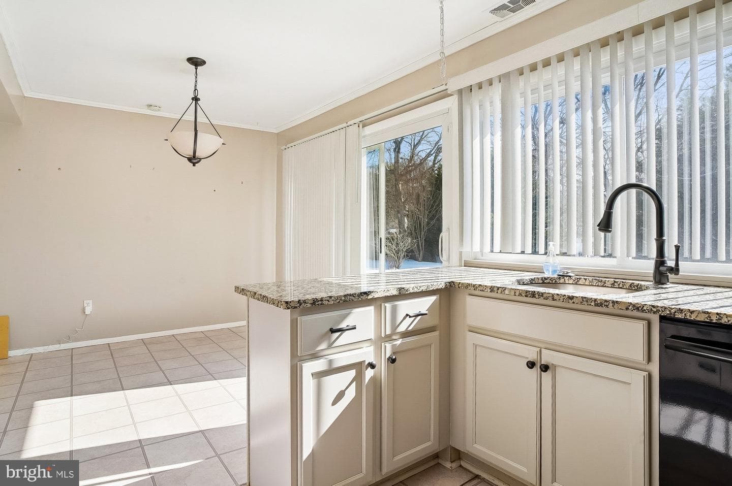16005 Pennant Lane photo 38